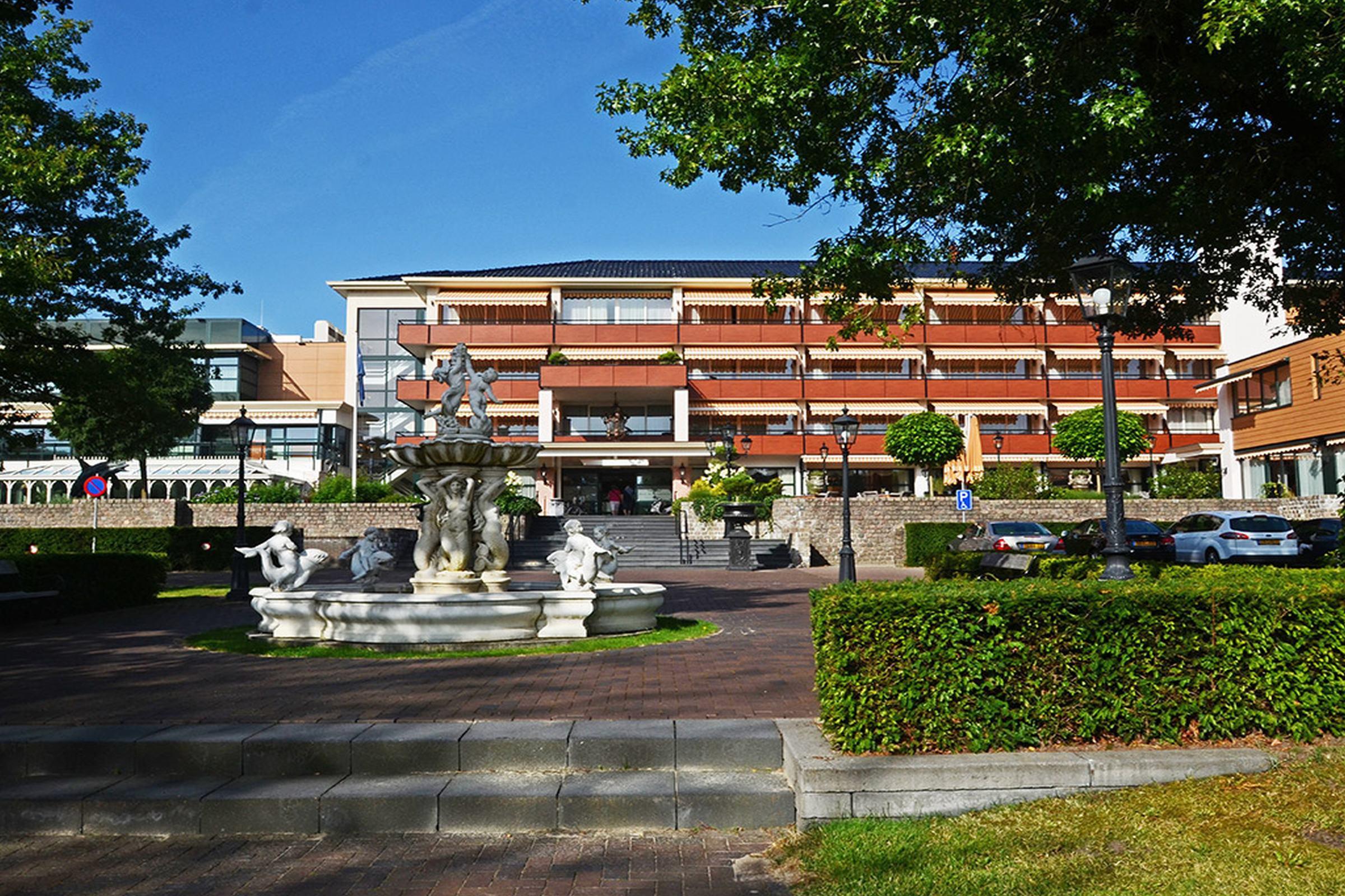 Fletcher Familiehotel De Hunzebergen 埃克斯鲁 外观 照片