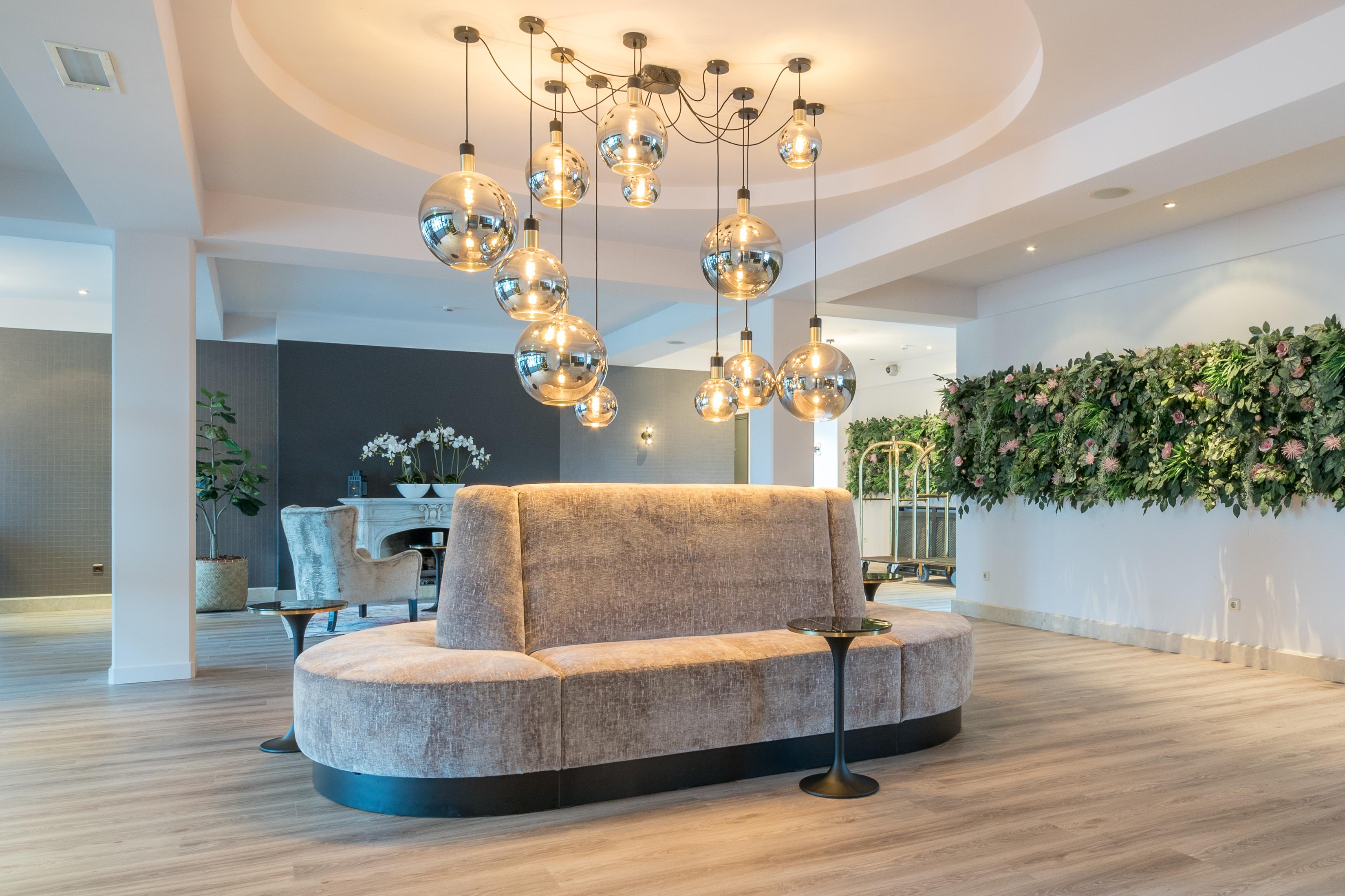 Fletcher Familiehotel De Hunzebergen 埃克斯鲁 外观 照片
